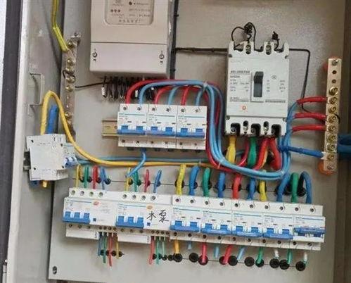 电路维修视频,实战解析，轻松掌握电路故障排查与修复技巧