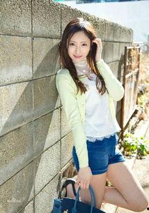 AV女优大桥,激情演绎，魅力无限